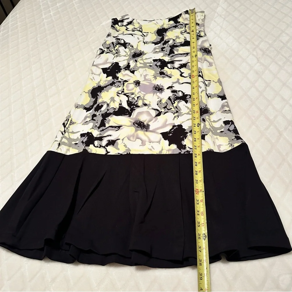 Vertigo Floral Sleeveless Dress NWT